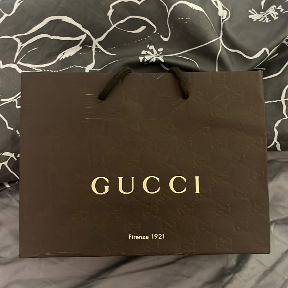 Original Gucci gift bag